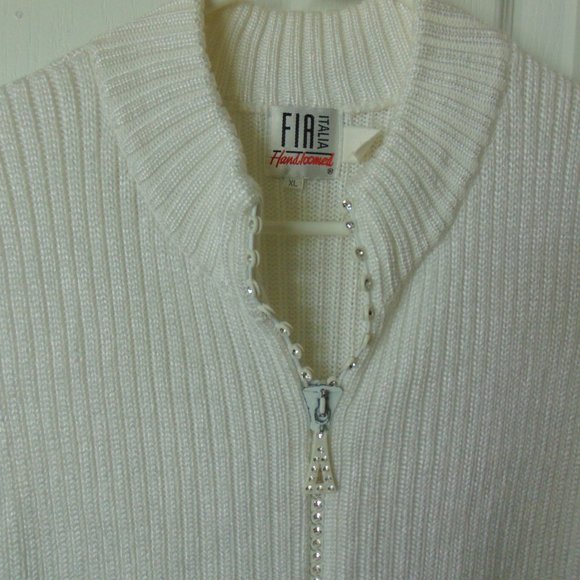 Fia Italia Women Top Blouse and Vest Twin Set - Picture 4 of 5